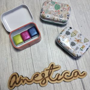 Caja vacia capacidad 3 acuarelas